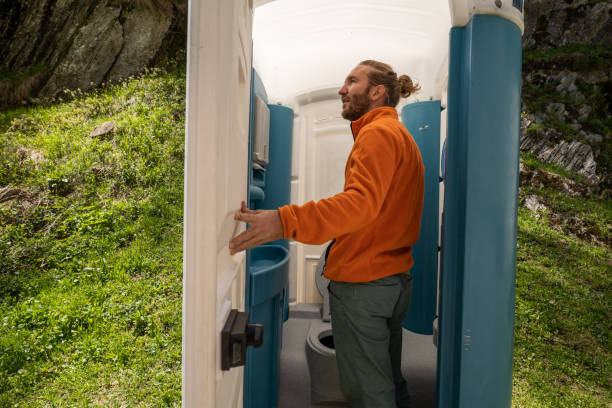 Best Sanitation services for porta potties  in Lynwood, CA